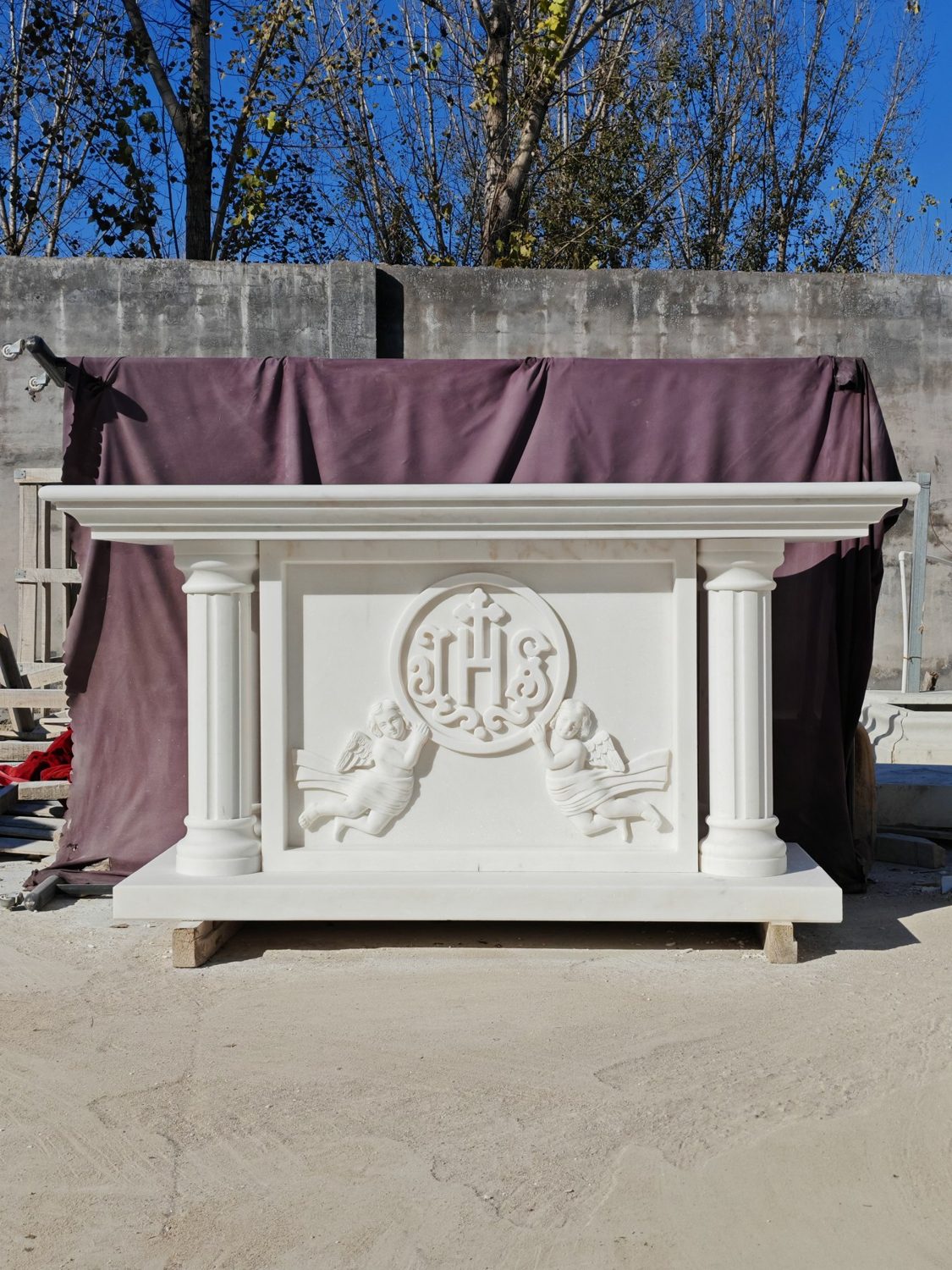 Church Altars · CS-038