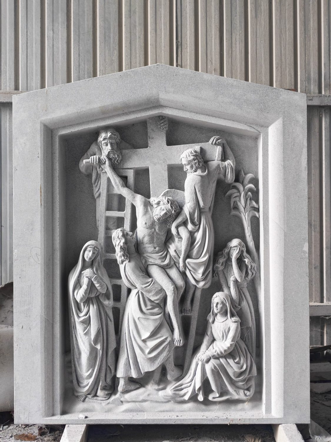 Reliefs & Stations · CS-103