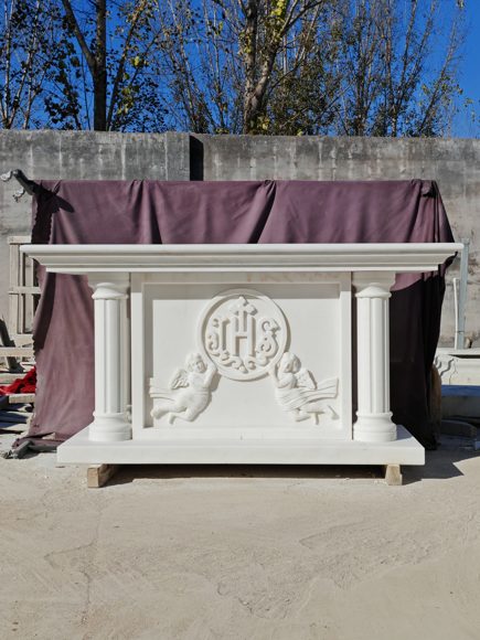 Church Altars · CS-038